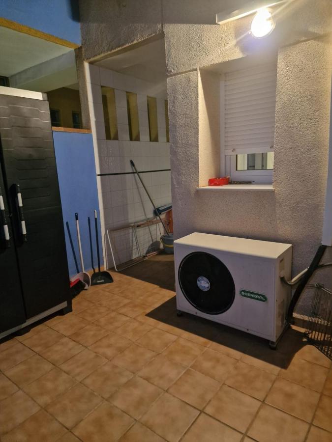 Apartamento Con Jardin En Playa Cabo Roig Tiene Wifi โอริอุเอลา ภายนอก รูปภาพ