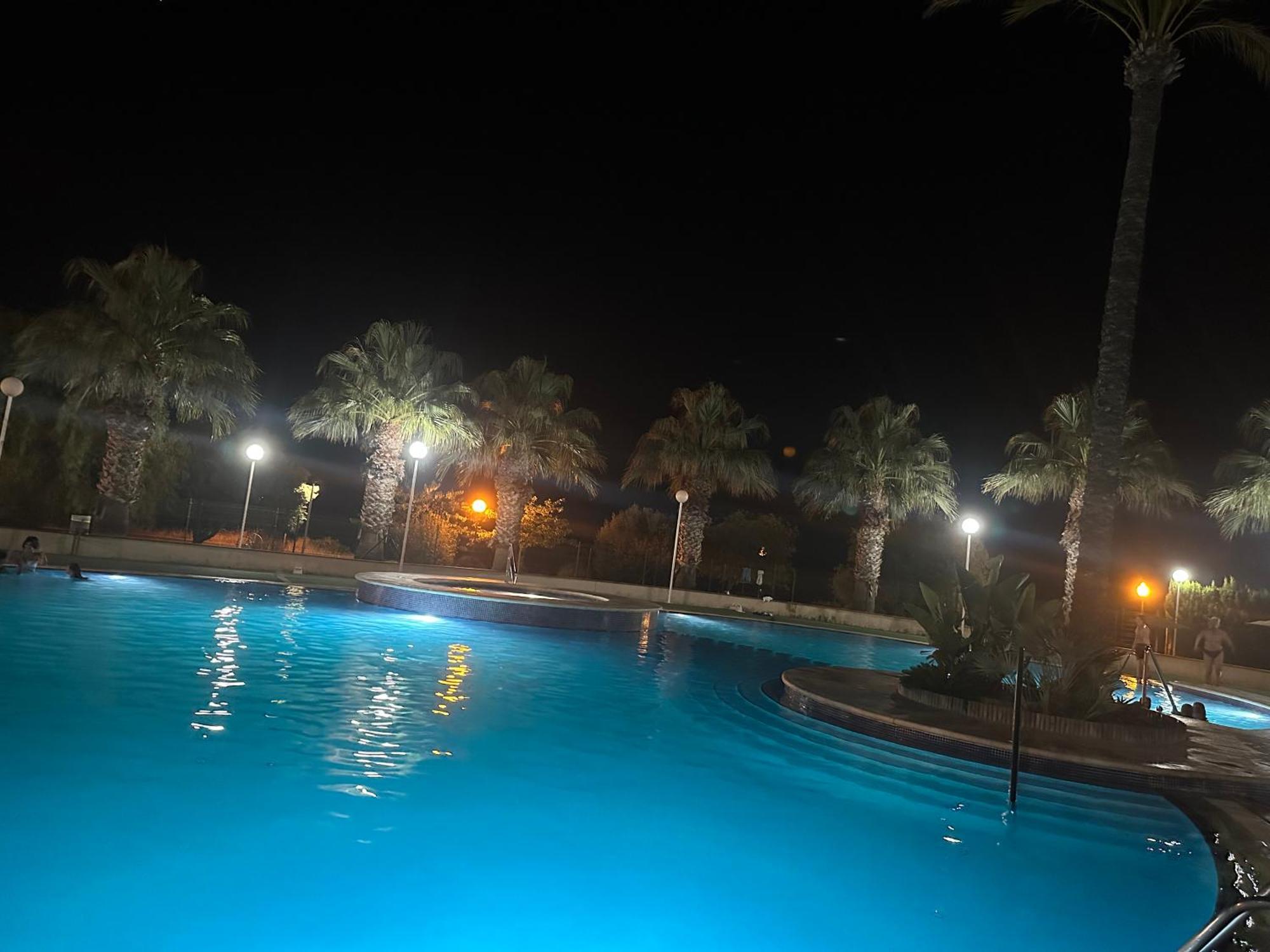 Apartamento Con Jardin En Playa Cabo Roig Tiene Wifi โอริอุเอลา ภายนอก รูปภาพ